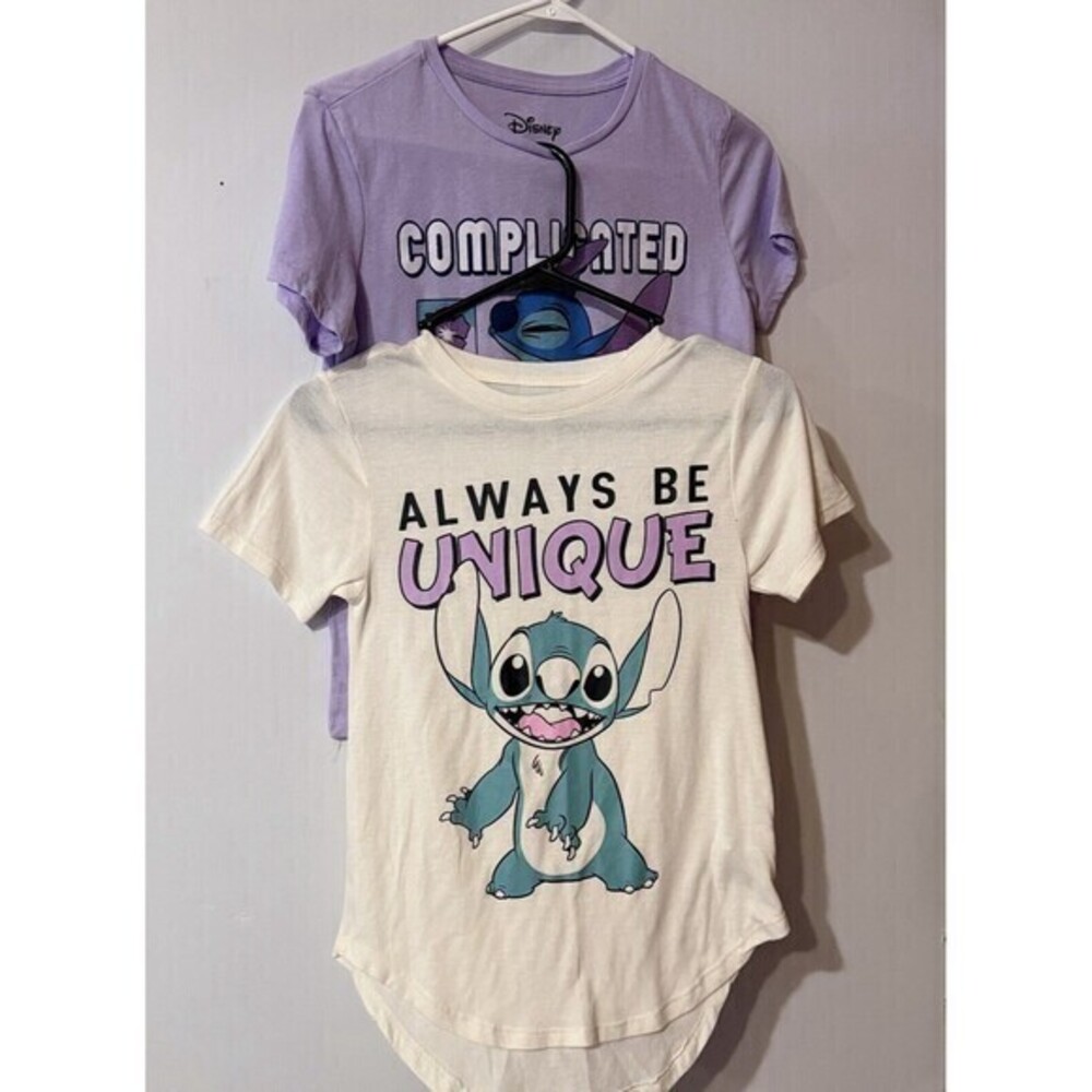 Women's Disney's Lilo & Stitch Shirt Lot  Size XS-XCH1 Top T-shirt Tee
